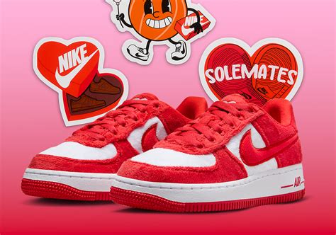 5 Best Nike Valentine’s Day Shoes for 2024 – Footwear News